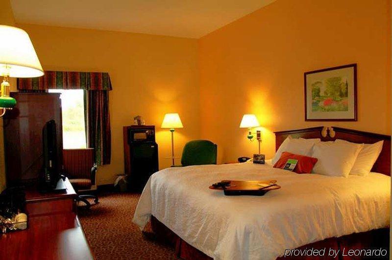 Hampton Hotel 3*