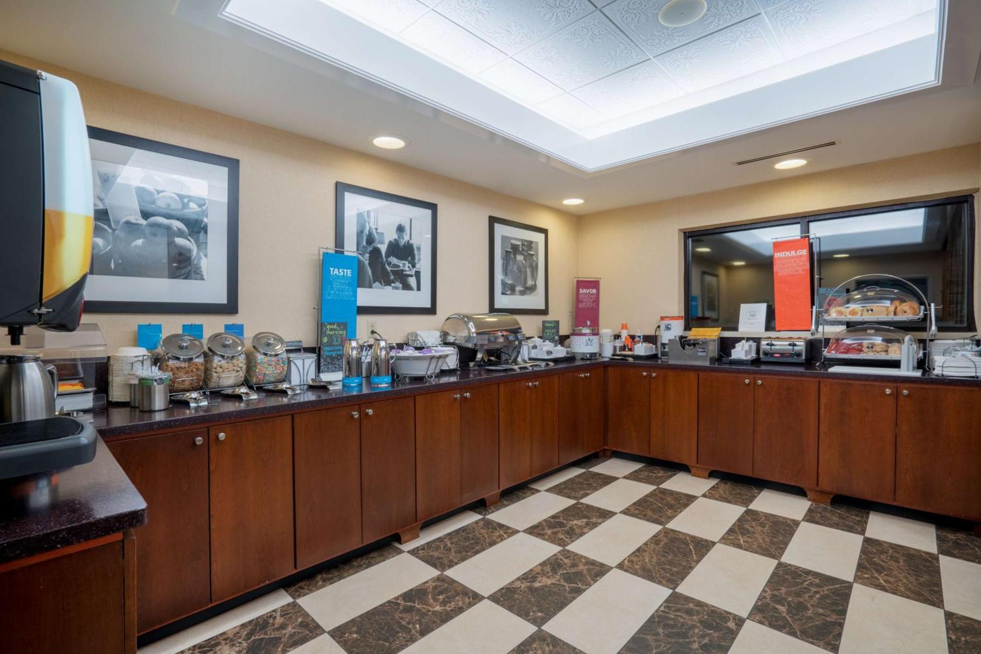 Hotel Hampton Frostburg
