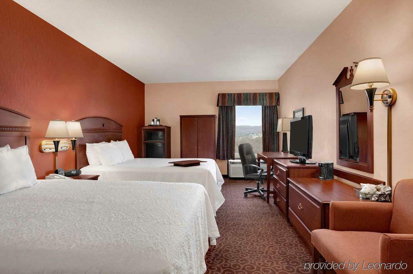 Hampton 3* Frostburg